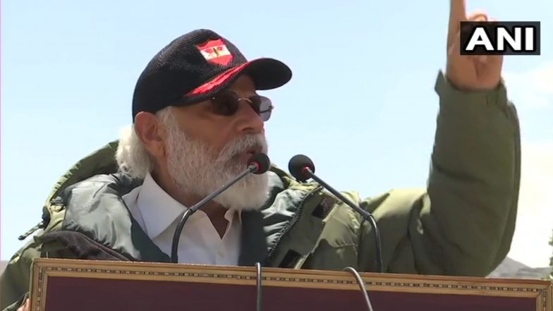 लेह में गरजे पीएम मोदी, चीन को कड़ा संदेश देते हुए कहा ‘विस्तारवाद का युग खत्म, विकासवाद का शुरू’