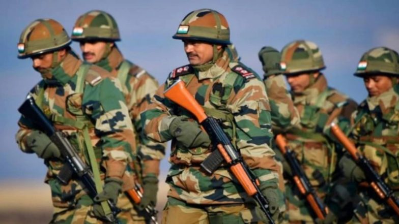 COVID-19 प्रबंधन में गोवा की मदद करेंगे भारतीय सशस्त्र बल, मुख्यमंत्री प्रमोद सावंत ने स्थानीय कमांडरों से की मुलाकात