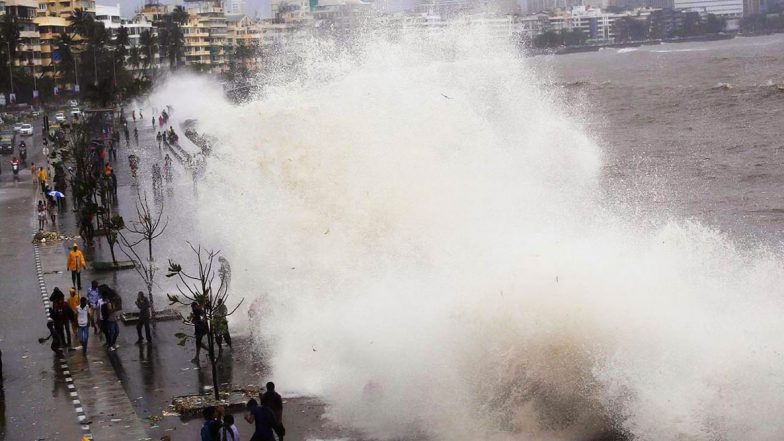 Mumbai Rains: मुंबई में अगले 48 घंटों के दौरान भारी बारिश की आशंका, हाई टाइड के खतरे को देखते हुए अलर्ट जारी