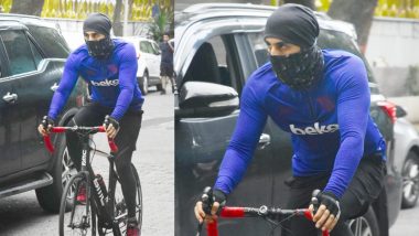 मुंबई की सड़कों पर साइकल दौड़ते स्पॉट हुए रणबीर कपूर, पहली नजर में पहचान पाना हुआ मुश्किल
