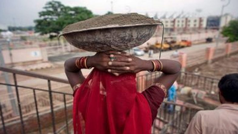 भारत में बेरोजगारी दर जून महीने में घटकर 11 फीसदी हुई, मई में थी 23.5 प्रतिशत की ऊंचाई पर: CMIE