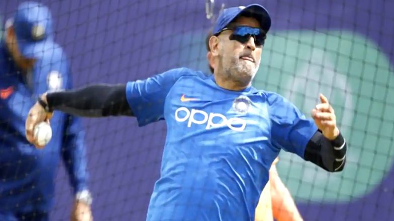 अस्पताल में भर्ती MS Dhoni के मेंटॉर Deval Sahay की हालत में सुधार