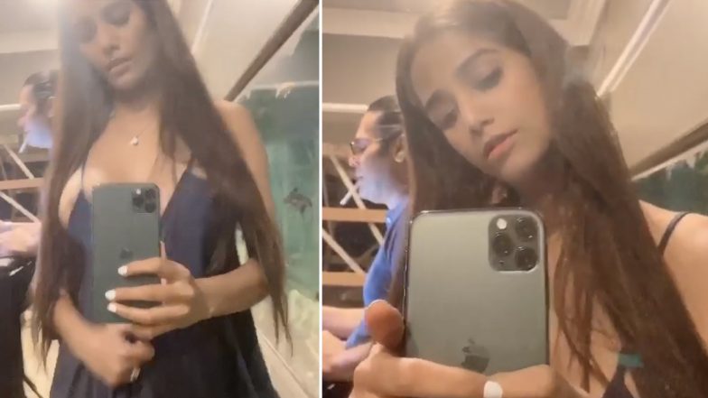 Poonam Pandey Bold Video: हॉट मॉडल पूनम पांडे ने बॉयफ्रेंड के सामने खींची अपनी टी-शर्ट, बोल्ड वीडियो इंटरनेट पर हुआ वायरल