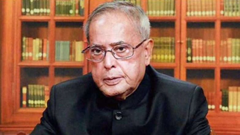 Pranab Mukherjee Health Update: पूर्व राष्ट्रपति प्रणब मुखर्जी कोमा में हैं, वेंटिलेटर सपोर्ट पर इलाज जारी, गुर्दे की समस्या में थोड़ी सुधार