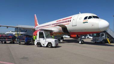 हांगकांग एयरपोर्ट ने पांचवीं बार Air India के यात्रियों को COVID-19 पॉजिटिव पाए जानें के बाद लगाई रोक