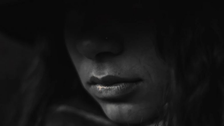 No Sex Please: गुजरात में शख्स ने अपने बेटे को बहू के साथ सेक्स करने से किया मना, कहा- उस पर है बुरी आत्मा का साया