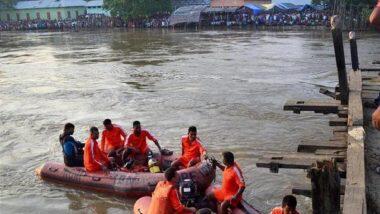 Bihar Floods: बिहार में तेज आंधी के चलते नदी में पलटी लोगों से भरी 2 नाव,  26 लोगों की मौत- रिपोर्ट