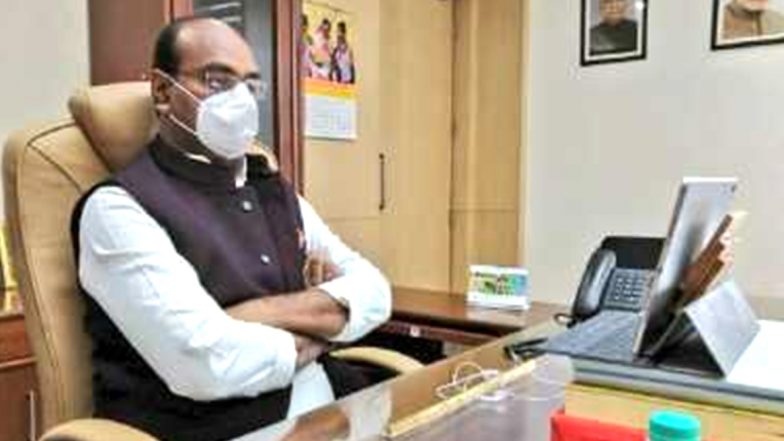 Vishvas Sarang Tests Positive for COVID-19: मध्य प्रदेश के मंत्री विश्वास सारंग कोरोना पॉजिटिव, कहा- संपर्क में आए सभी लोग करा लें टेस्ट 