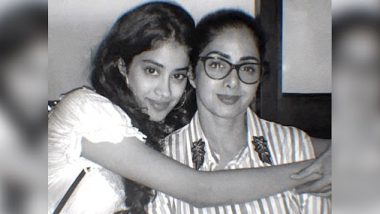 Sridevi Birth Anniversary:श्रीदेवी की याद में बेटी जाह्नवी कपूर ने पोस्ट की ये ब्लैक एंड वाइट फोटो, लिखा- आई लव यू मम्मा