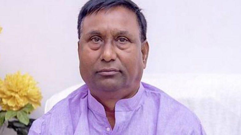 उत्तर प्रदेश: BJP प्रत्याषी जयप्रकाश निषाद ने राज्यसभा के लिए दाखिल किया नामांकन