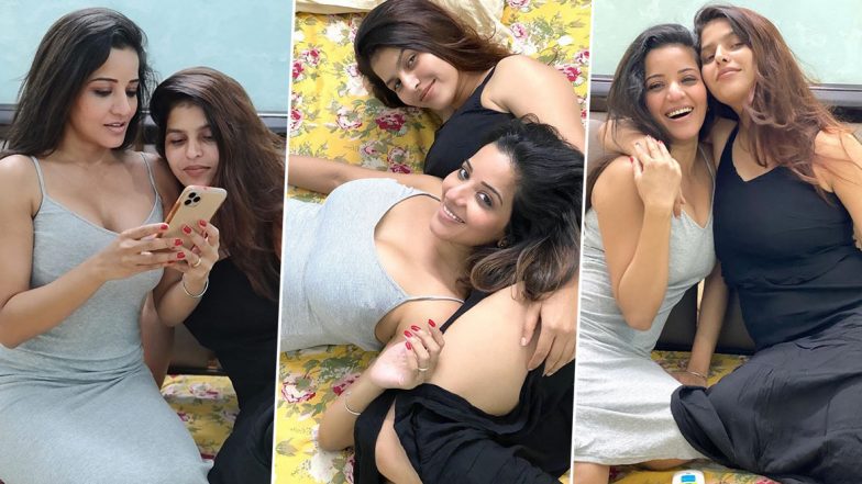 Bhojpuri Actress Monalisa Photos: भोजपुरी एक्ट्रेस मोनालिसा और उनकी सहेली की हॉट फोटोज हुईं Viral, देखें ये ताजा तस्वीरें