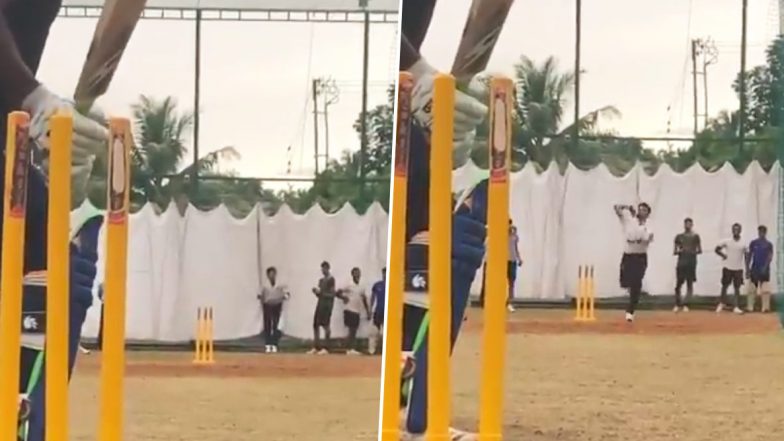 S. Sreesanth अपने पुराने अंदाज में आए नजर, बच्चों को दी गेंदबाजी की स्पेशल टिप्स, देखें वीडियो