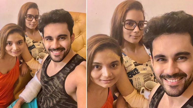 SOTY 2 Actor Abhishek Bajaj's Car Meets With an Accident: कार एक्सीडेंट में बाल-बाल बची 'स्टूडेंट ऑफ द ईयर 2' एक्टर अभिषेक बजाज की जान, देखें Video