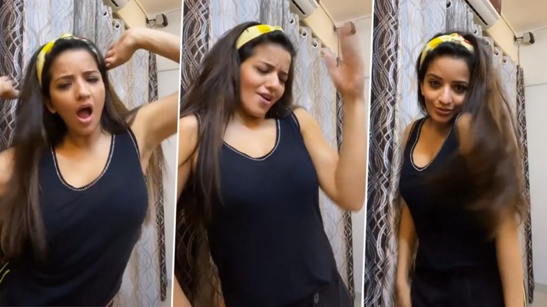 Monalisa Hot Dance Video: मोनालिसा ने ब्लैक कलर की बोल्ड ड्रेस पहन बॉलीवुड गाने पर किया धमाकेदार डांस, वीडियो आया सामने