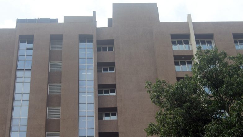 IIT बॉम्बे ने नाइट्रोजन जनरेटर को ऑक्सीजन जनरेटर में बदल कर ऑक्सीजन की कमी को हल करने का रास्ता सुझाया