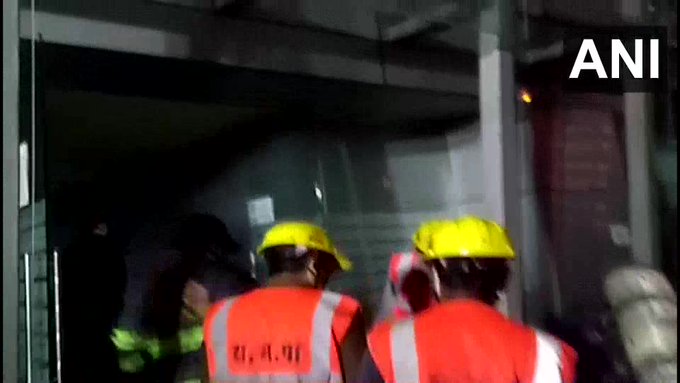 महाराष्ट्र: रेमंड कंपनी के ठाणे स्थित कार्यालय में लगी आग, कोई हताहत नहीं