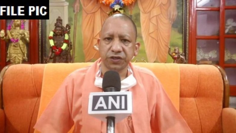 उत्तर प्रदेश: मुख्यमंत्री योगी आदित्यनाथ और डिप्टी सीएम केशव ने की मतदान की अपील, एसपी ने तंज कर कहा- बदलाव के लिए घर से निकलें, करें मतदान