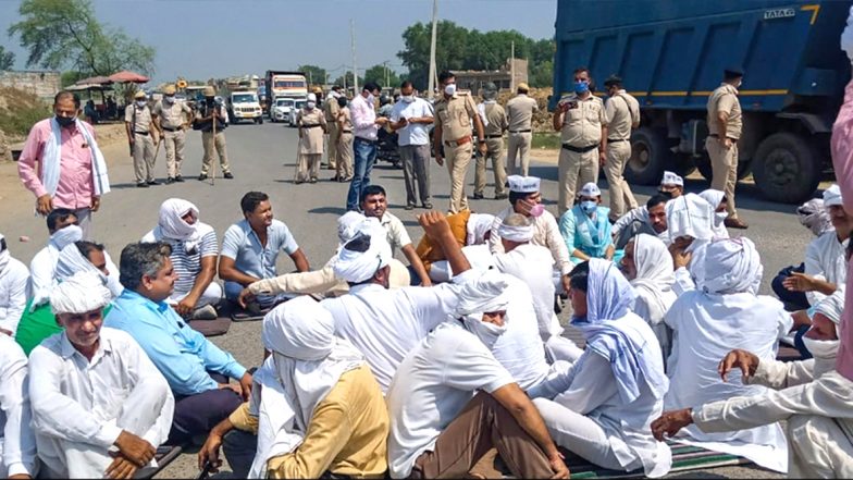 Karnataka Bandh: एपीएमसी, भूमि सुधार कानून में संशोधन को लेकर किसानों का विरोध, कर्नाटक में कल बंद का आह्वान