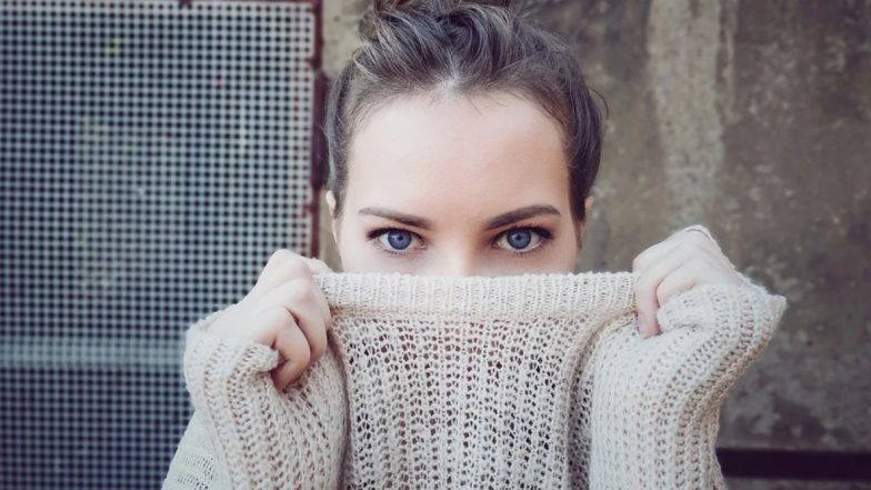 Girls Do These Things But Never Admits: चोरी-छिपे अधिकांश लड़कियां करती हैं ये 5 काम, लेकिन मानने से कर देती हैं साफ इनकार