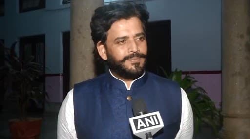 Ravi Kishan Threat Call: लोकसभा में ड्रग्स का मामला उठाने पर रवि किशन को धमकी, कहा- युवाओं के लिये आवाज उठाता रहूंगा