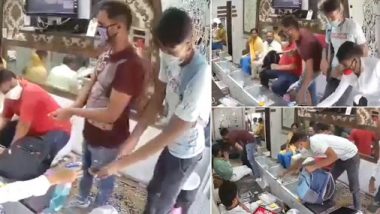 Uttar Pradesh: अलीगढ़ में एक गहनों की दुकान में दिन दहाड़े लूट का क्लिप वायरल, देखें वीडियो