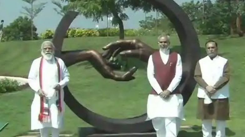 PM's Gujarat visit: पीएम मोदी ने आरोग्य वन, एकता मॉल और पोषक पार्क का किया उद्घाटन, जानिए इनकी खासियत