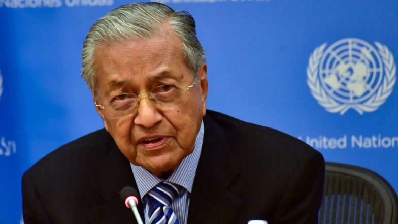 France Terror Attack: पूर्व मलेशियाई PM Mahathir Mohamad का विवादित ट्वीट 'मुस्लिमों को फ्रांसीसियों की हत्या का अधिकार', Twitter ने किया डिलीट
