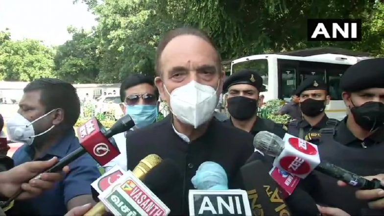 कांग्रेस नेता गुलाम नबी आजाद ने की पीएम मोदी की तारीफ, कही ये बात