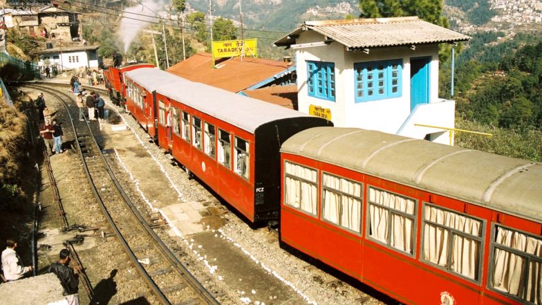 Festival Special Trains: आज से पटरी पर दौड़ेगी कालका-शिमला टॉय ट्रेन, पटना-मुंबई ट्रेन सेवा भी शुरू, मुंबई लोकल में मिली महिलाओं को यात्रा की अनुमति- यहां जाने सब कुछ