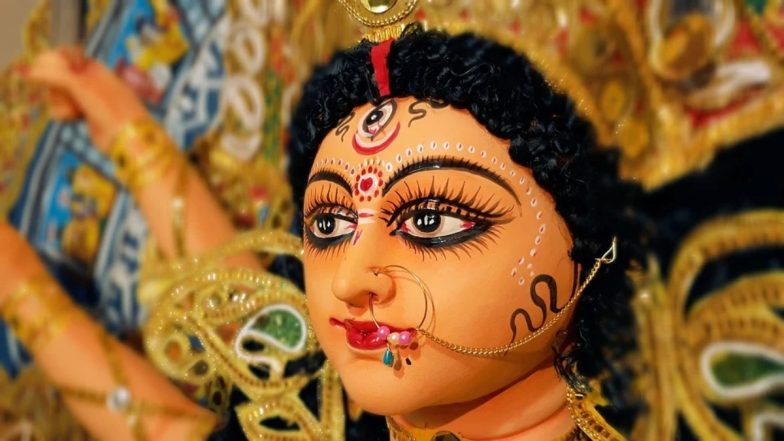 Navratri 2020: नवरात्रि में मां दुर्गा को प्रसन्न करने के लिए ऐसा करें तो मिलेगा विशेष आशीर्वाद, खुलेंगे तरक्की के नए द्वार