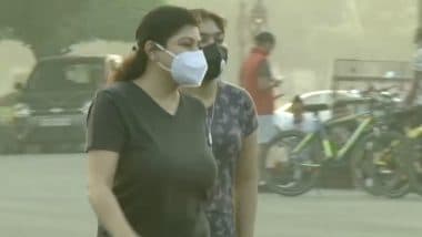 Delhi Air Pollution: राजधानी में लगातार बिगड़ रही एयर क्वालिटी, कई इलाकों में छाई धुंध की चादर