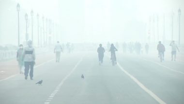 Delhi Air Pollution: दिल्ली की हवा में प्रदूषण का स्तर बढ़ा, 'बेहद खराब' हुई एयर क्वालिटी, AQI 400 के करीब