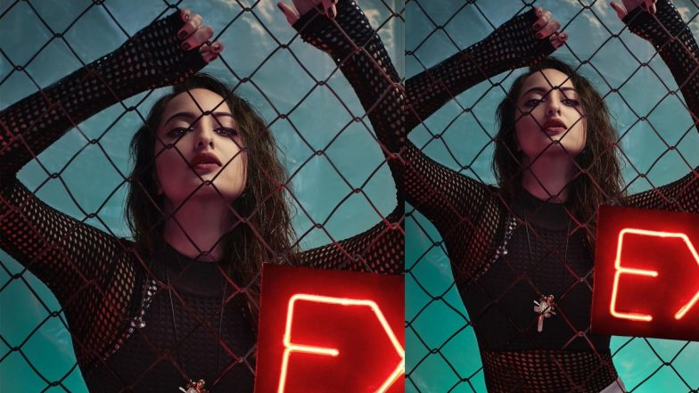 Sonakshi Sinha Hot Photo: सोनाक्षी सिन्हा ने दिखाया बोल्ड अवतार, फोटो देख रह जाएंगे हैरान