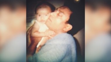Babil Share Old Pic of Father Irrfan Khan: इरफान खान के बेटे बाबिल ने पिता के लिए लिखा इमोशनल पोस्ट, शेयर की बचपन की अनदेखी तस्वीर
