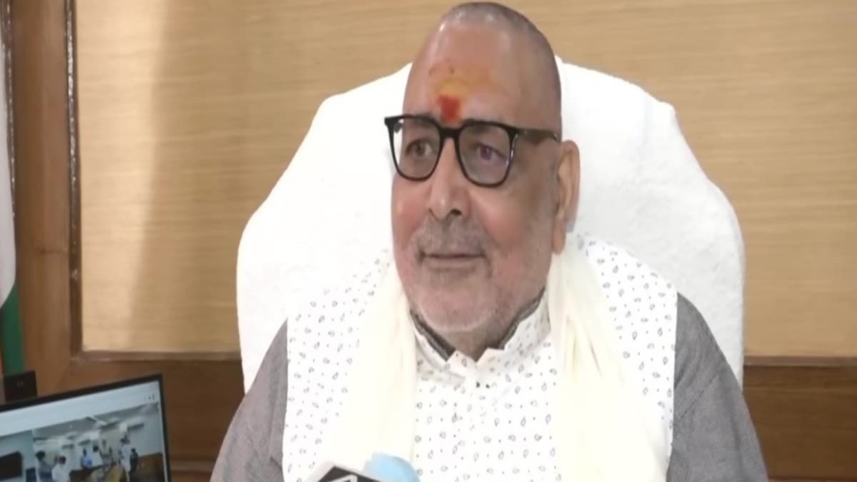 गिरिराज सिंह का बड़ा हमला- वामपंथी, टुकड़े-टुकड़े गैंग, कृषि क्षेत्र का इस्तेमाल कर मोदी को बदनाम कर रहे