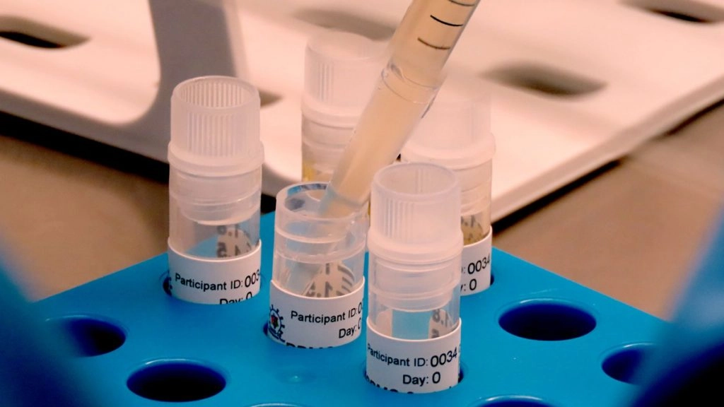 2024 तक हर भारतीय तक कोरोना की वैक्सीन पहुंच जाएगी.