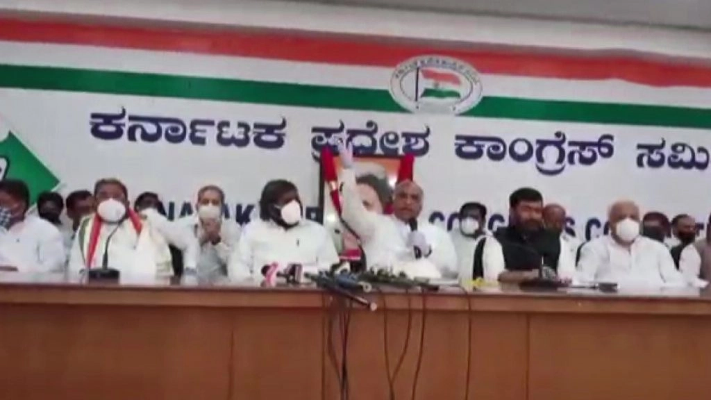 हाईकमान के बचाव में उतरे मल्लिकार्जुन खड़गे, कही ये बात 