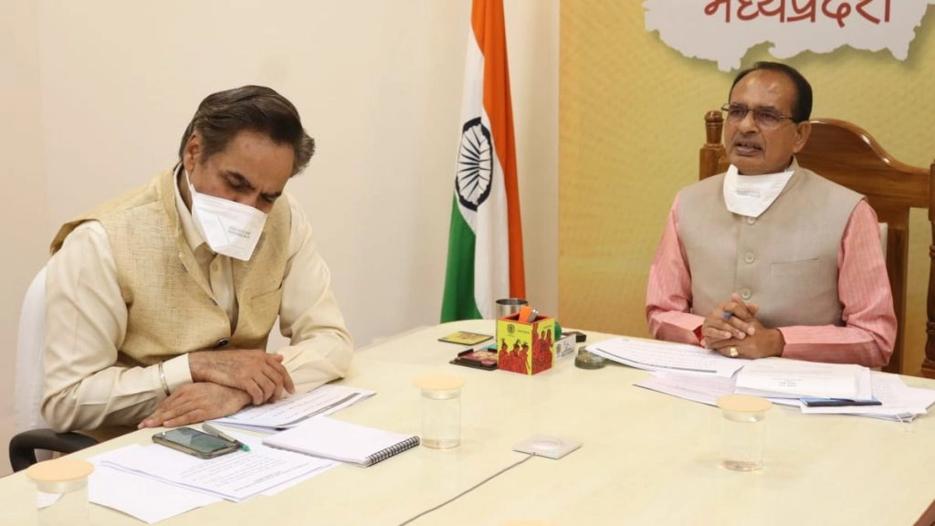  सीएम शिवराज सिंह चौहान ने वीडियो कॉन्फ्रेंसिंग के जरिए प्रथम 'गौ  कैबिनेट' बैठक में हिस्सा लिया 