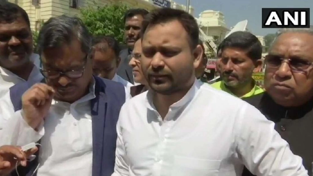 तेजस्वी शिक्षा मंत्री के इस्तीफे को नौटंकी बताते हुए असली गुनहगार मुख्यमंत्री को बताया है. 