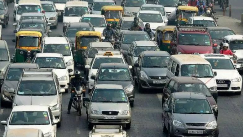 High-Security Number Plates in Delhi: दिल्ली में वाहनों पर हाई सिक्योरिटी नंबर प्लेट लगाना अनिवार्य, राज्य सरकार हुई सख्त