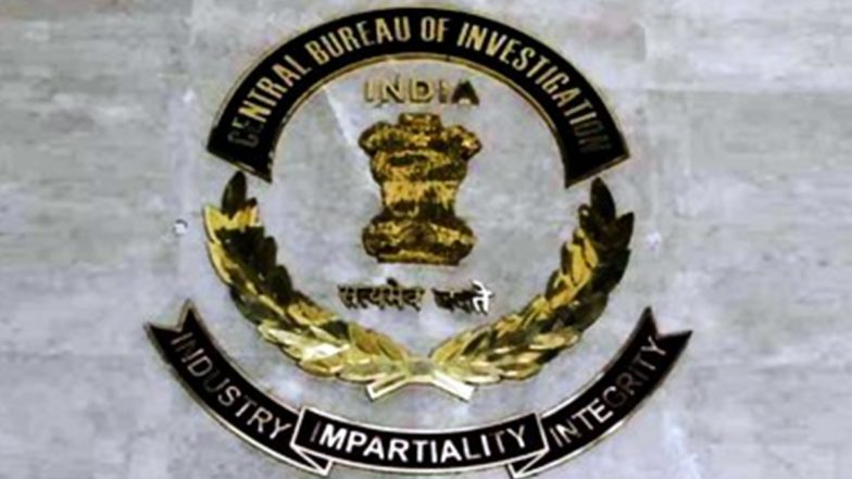 Hathras Gang Rape Case: सीबीआई ने हाथरस केस में आरोपियों पर गैंगरेप और हत्या का मामला दर्ज किया