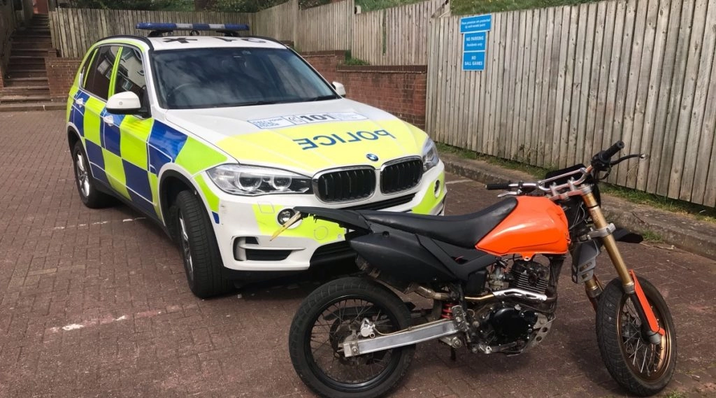 अमेरिका में 3 मसाज पार्लर में फायरिंग, 4 महिलाओं समेत 8 की मौत