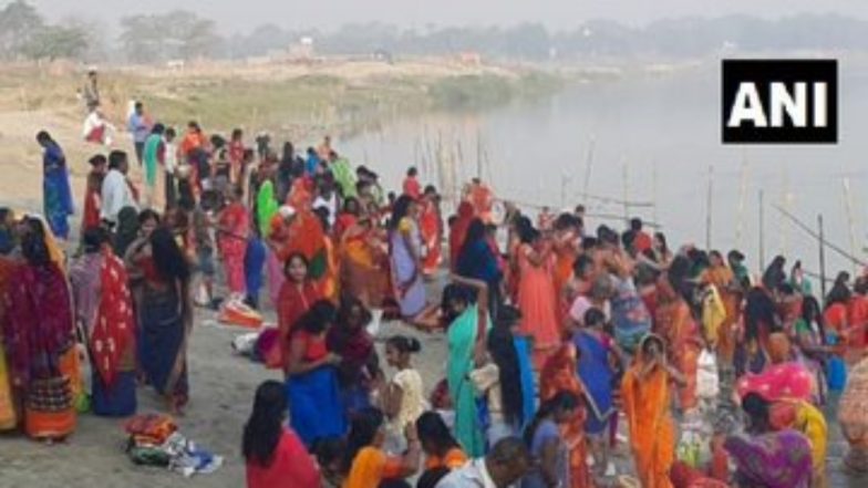 Chhath Mahaparv: उत्तर प्रदेश में छठ पूजा को लेकर सरकार ने जारी की गाइडलाइन, सुरक्षा के दिए कड़े निर्देश
