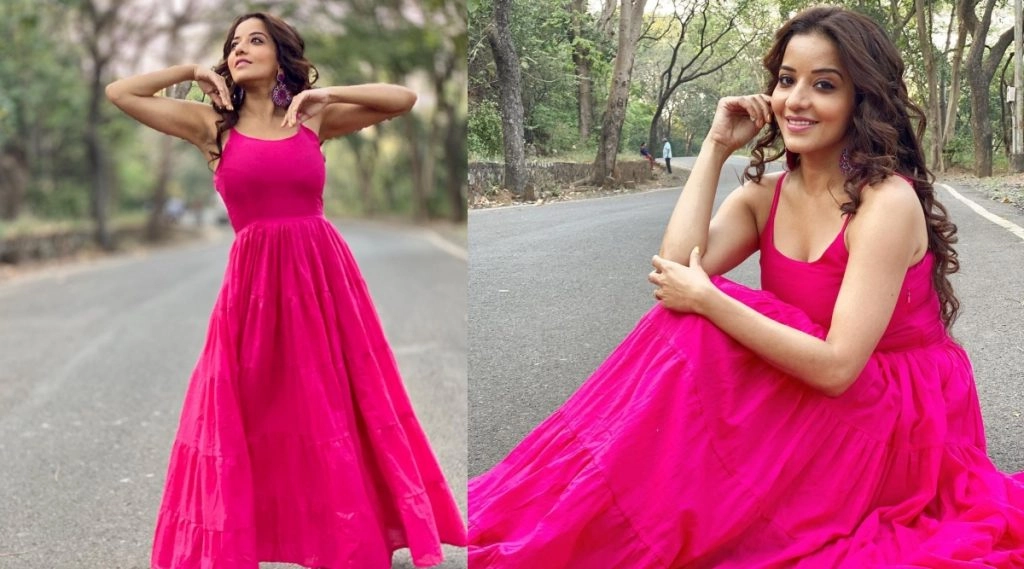 Monalisa Hot Photos: मोनालिसा ने पिंक कलर की ड्रेस पहन दिखाया हॉट लुक, सेक्सी लुक देख फैंस हुए घायल