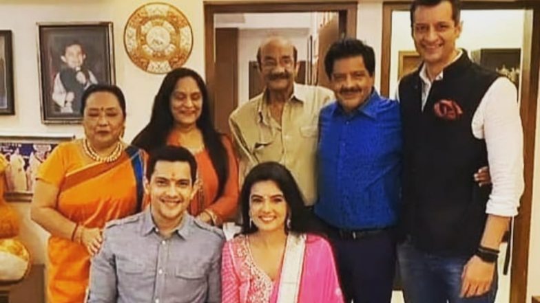 Aditya Narayan Wedding: आदित्य नारायण और श्वेता अग्रवाल के शादी की तैयारियां हुई शुरू, देखिए रोका सेरेमनी की पहली फोटो