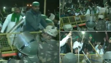 Farmers Protest: दिल्ली-UP बॉर्डर पर किसानों का उग्र प्रदर्शन, गाजीपुर में की बैरिकेड तोड़ने की कोशिश- देखें विडियो