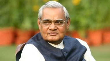 Atal Bihari Vajpayee's 96th Birth Anniversary: राष्ट्रपति कोविंद, प्रधानमंत्री नरेंद्र मोदी समेत बीजेपी के कई नेताओं ने दी पूर्व PM वाजपेयी को श्रद्धांजलि