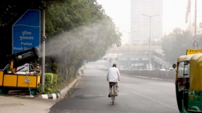 Delhi Air Quality: दिल्ली में कोहरे का कहर, वायु गुणवत्ता ‘गंभीर’ श्रेणी में