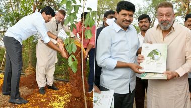 PHOTOS: बॉलीवुड अभिनेता संजय दत्त ने राज्य सभा सांसद जोगिनापल्ली संतोष कुमार संग लगाए पेड़, ग्रीन इंडिया चैलेंज का किया प्रचार