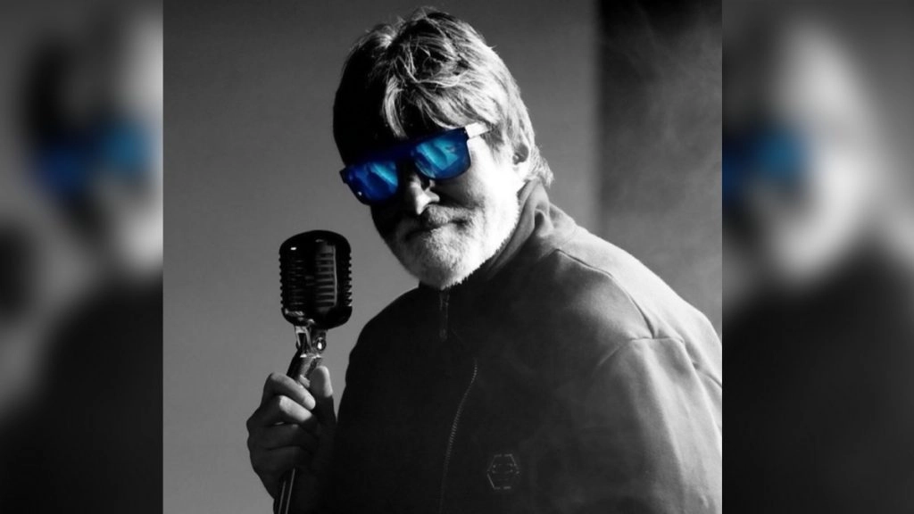 अमिताभ बच्चन ने की अनुष्का और विराट की खिंचाई 